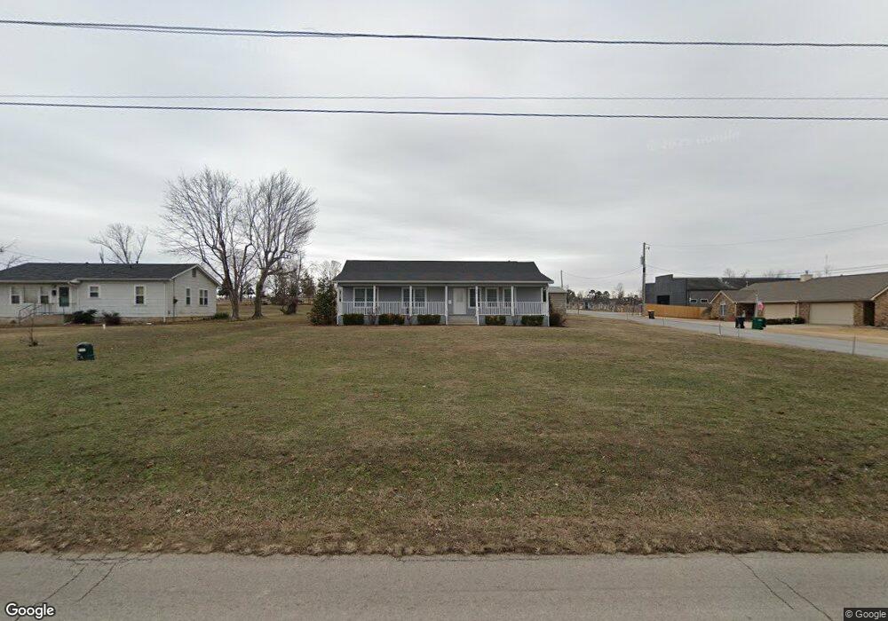 910 W Cypress St, Rogers, AR 72756 - photo 1