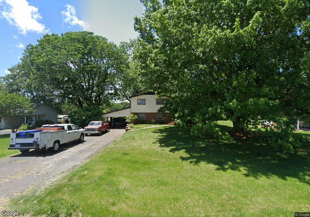 149 Victoria Dr, Statesville, NC 28625 - photo 1