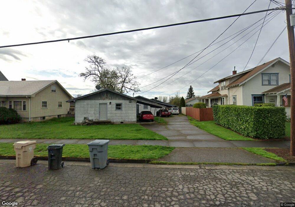 1138 12th Ave SW, Albany, OR 97321 - photo 1