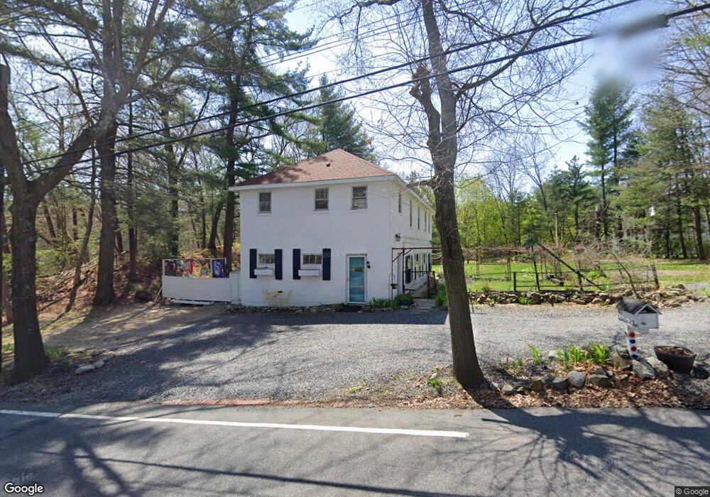 327 Laws Brook Rd unit 1, Concord, MA 01742 - photo 1