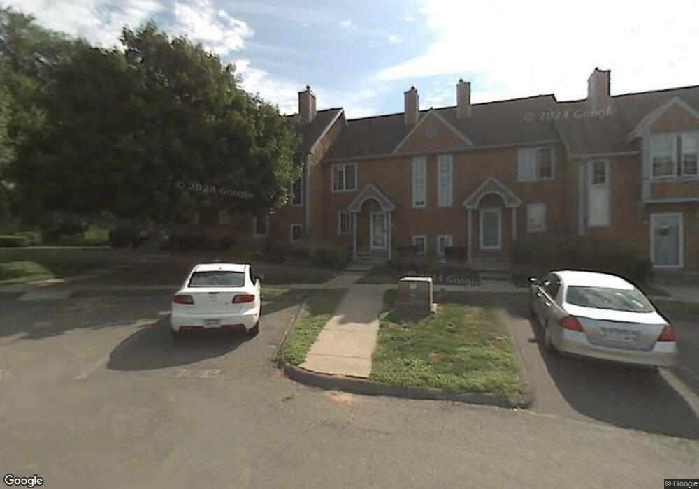 28 Pamela Ct, Broad Brook, CT 06016 - photo 1