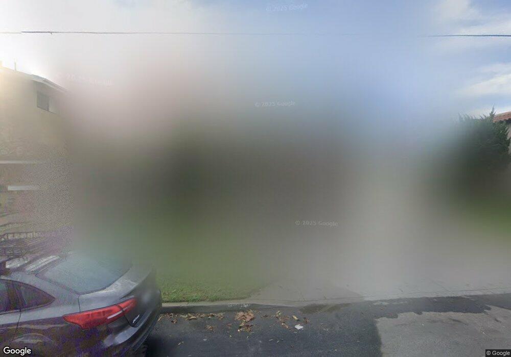 310 W Imperial Ave unit 3, El Segundo, CA 90245 - photo 1