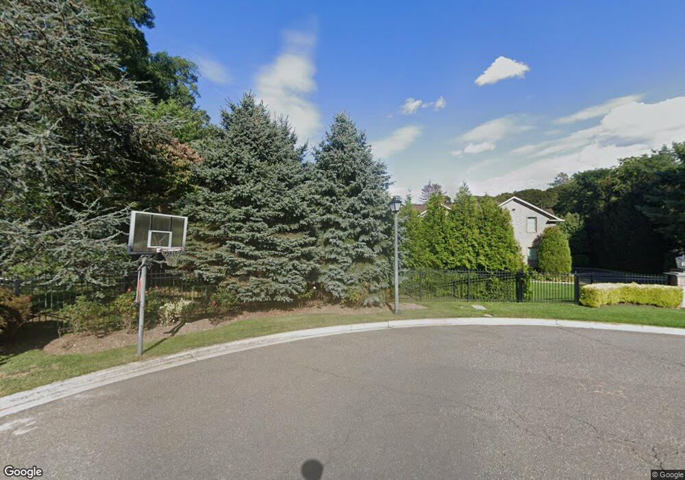 6 Caruso Ln, Glen Head, NY 11545 - photo 1