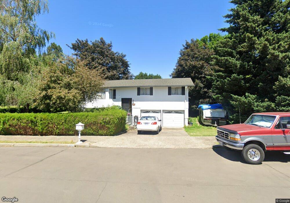 1604 April Ct, West Linn, OR 97068 - photo 1