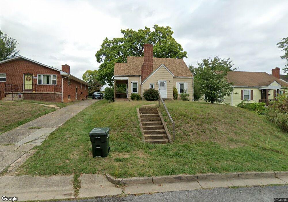 1523 Mulberry St, Waynesboro, VA 22980 - photo 1