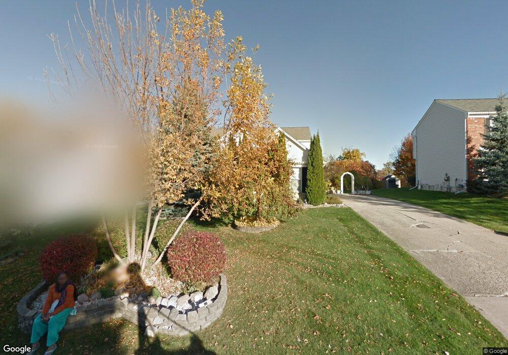 1849 Charrington Dr, West Bloomfield, MI 48324 - photo 1