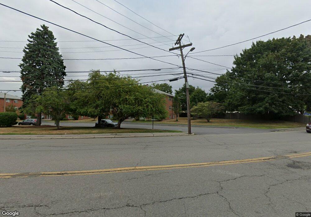 21 Warren St unit 4-1, Waltham, MA 02453 - photo 1