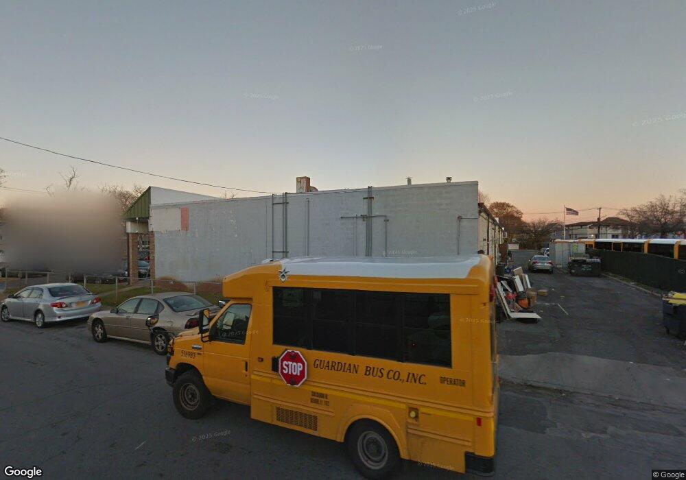 132 Mott St unit 1, Oceanside, NY 11572 - photo 1