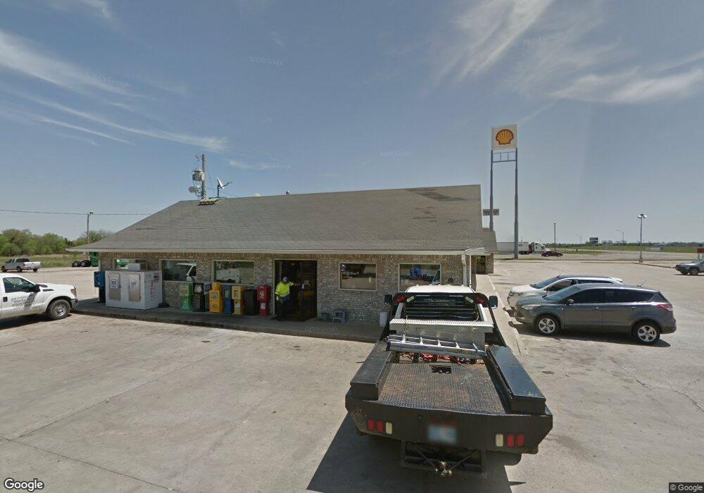 10029 Us 62 Hwy, Henryetta, OK 74437 - photo 1