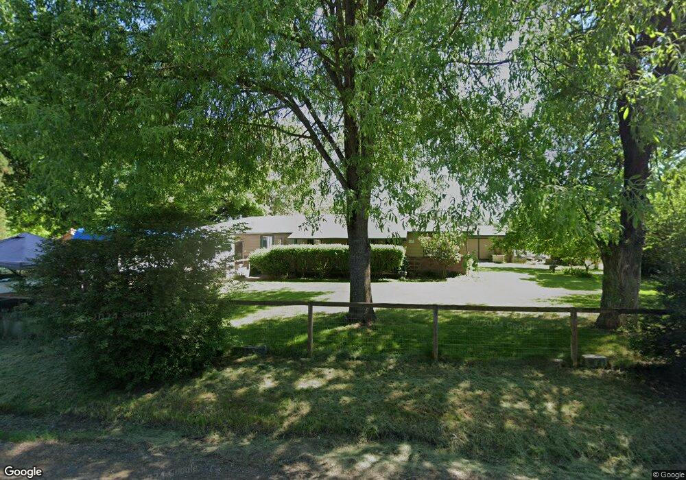 140 Laurelhurst St, Central Point, OR 97502 - photo 1