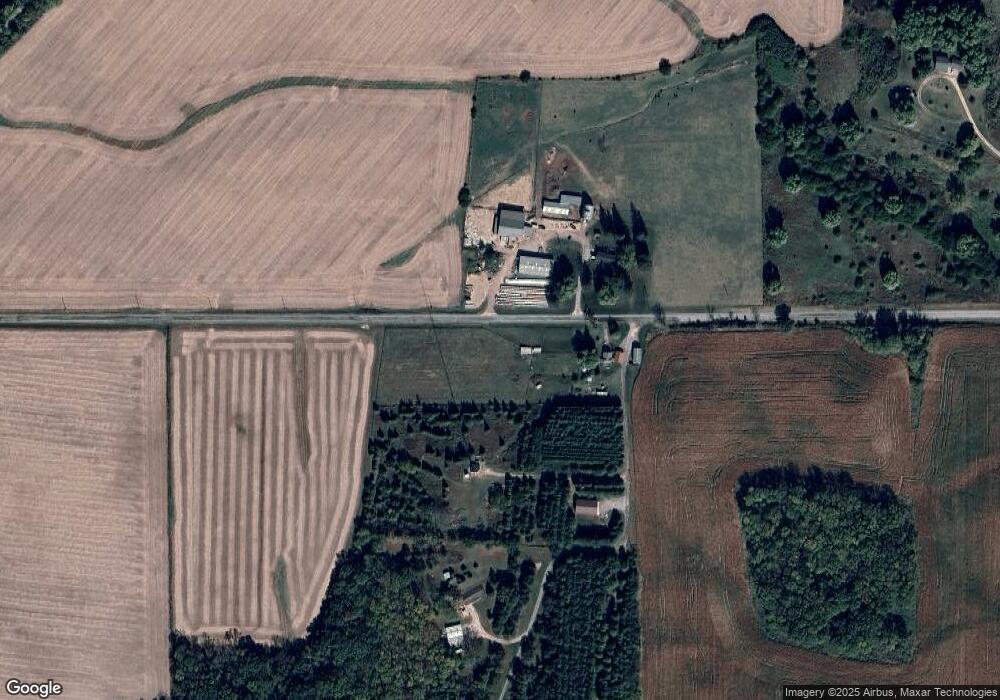 w 6691 Franklin Rd, Monroe, WI 53566 - photo 1