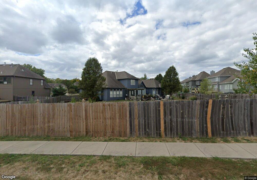 4027 SW Granite Cir, Lees Summit, MO 64082 - photo 1