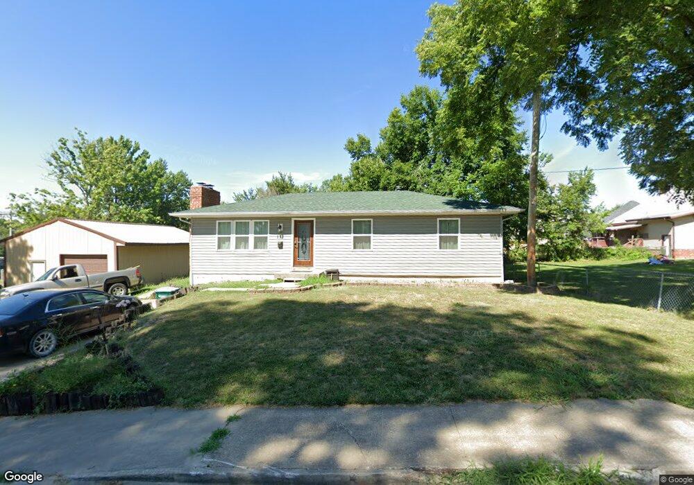 111 S Brinkerhoff St, Moberly, MO 65270 - photo 1