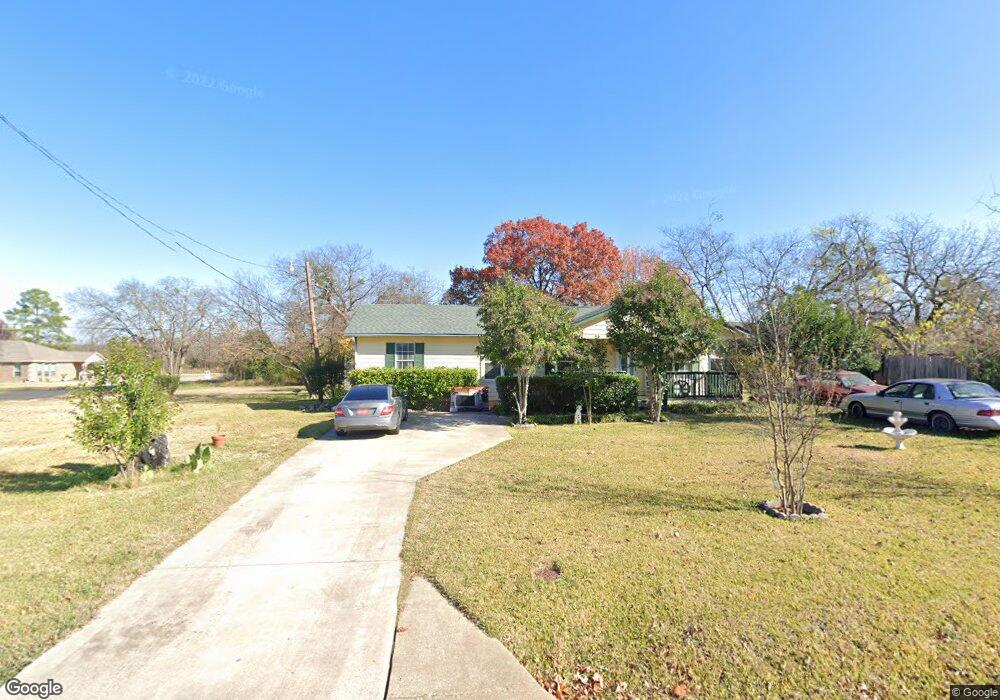 804 Quinlan St, Ennis, TX 75119 - photo 1