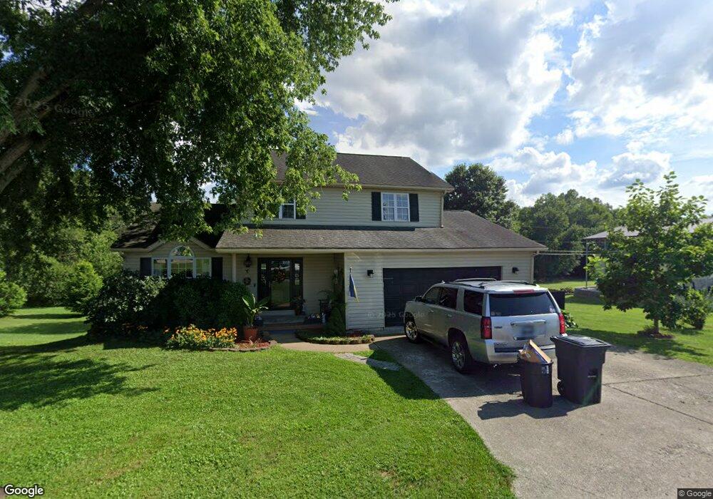 1496 S Calumet Dr, Worthington, KY 41183 - photo 1