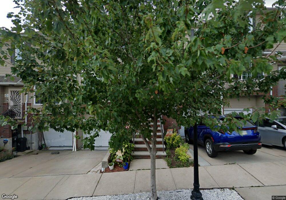 14-106 Burgundy Loop, Staten Island, NY 10304 - photo 1