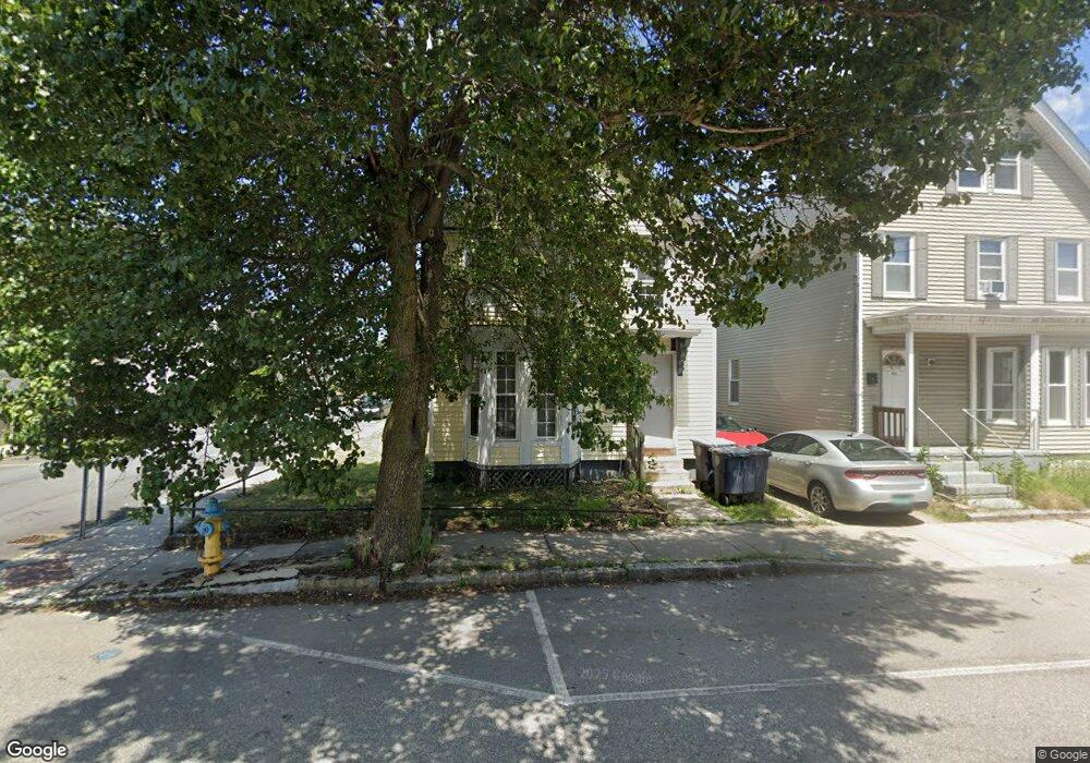 77 Kinsley St unit B, Nashua, NH 03060 - photo 1