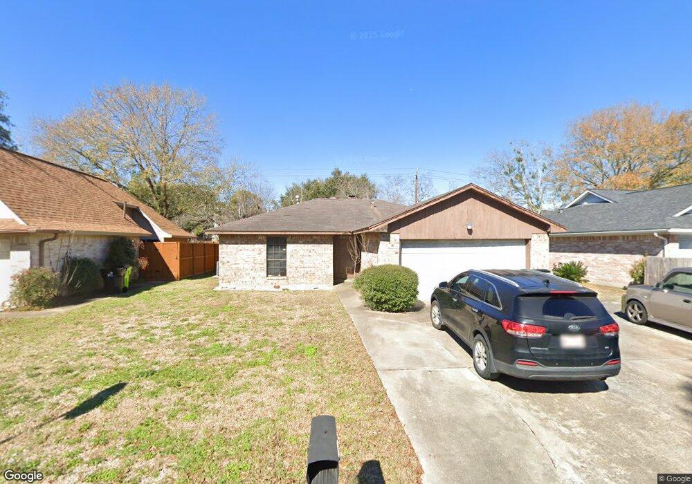 2020 Spruce Dr, Rosenberg, TX 77471 - photo 1