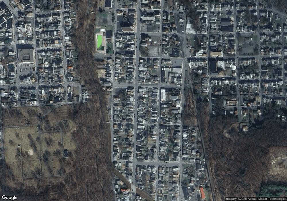 19 S Shamokin St, Shamokin, PA 17872 - photo 1