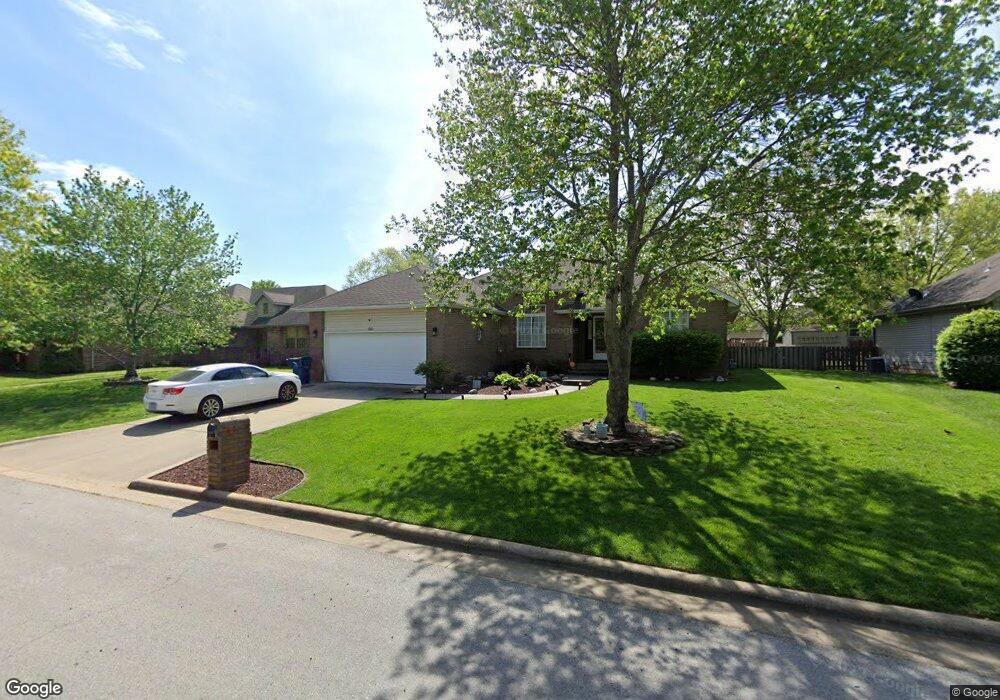 610 Coventry St, Nixa, MO 65714 - photo 1