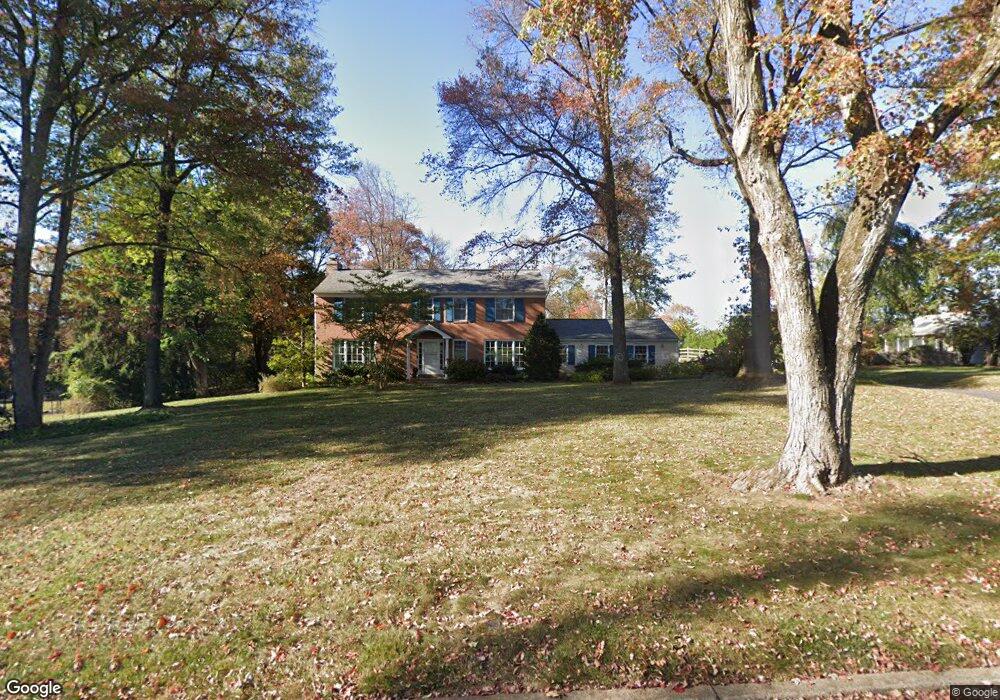 1041 Derwydd Ln, Berwyn, PA 19312 - photo 1