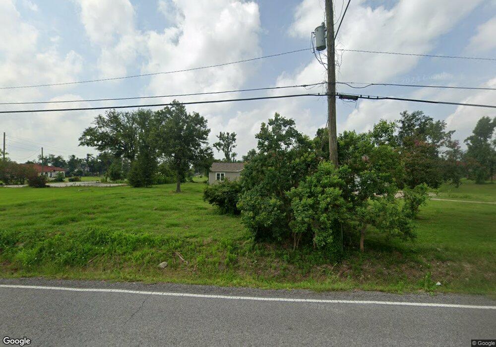 2509 W Prien Lake Rd, Lake Charles, LA 70605 - photo 1