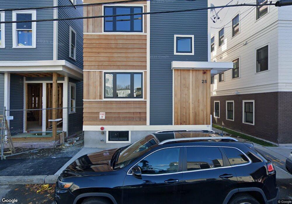 28 Berkshire St unit 2,28, Cambridge, MA 02141 - photo 1