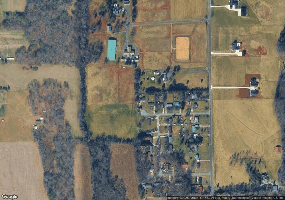 132 Sage Ln, Statesville, NC 28677 - photo 1