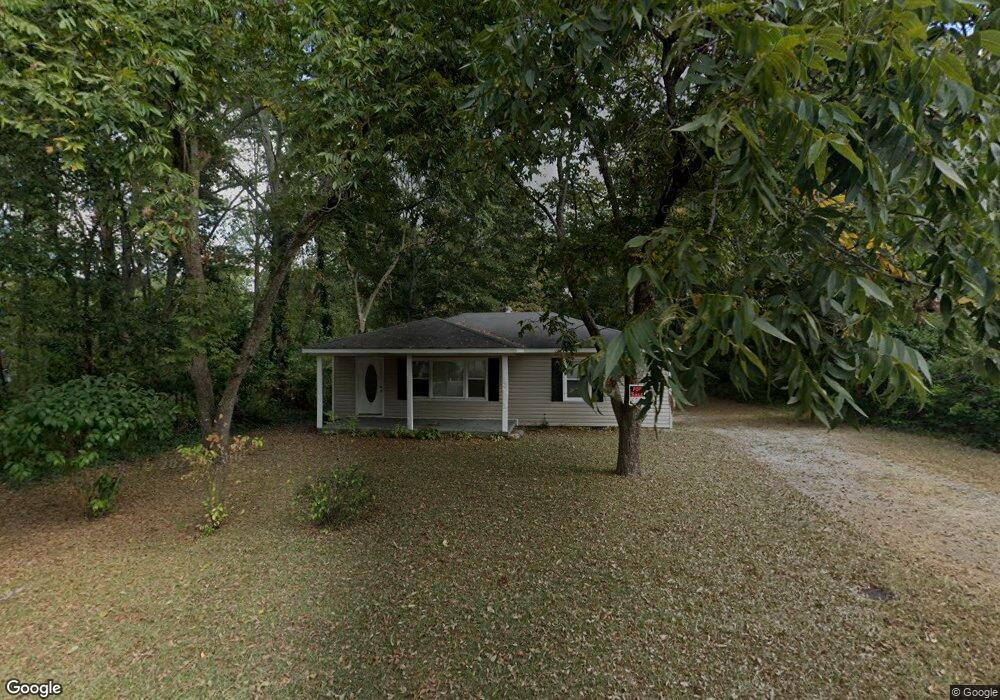 189 Johnson St, Barnesville, GA 30204 - photo 1