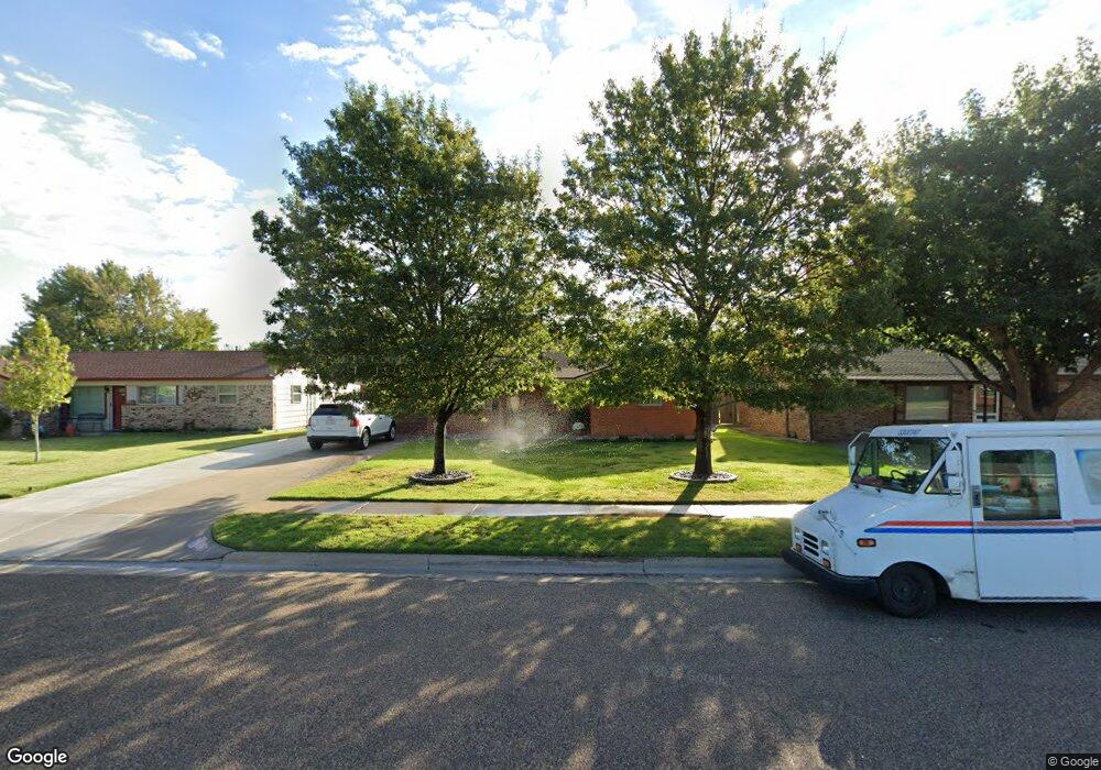 917 Bruce Ave, Dumas, TX 79029 - photo 1