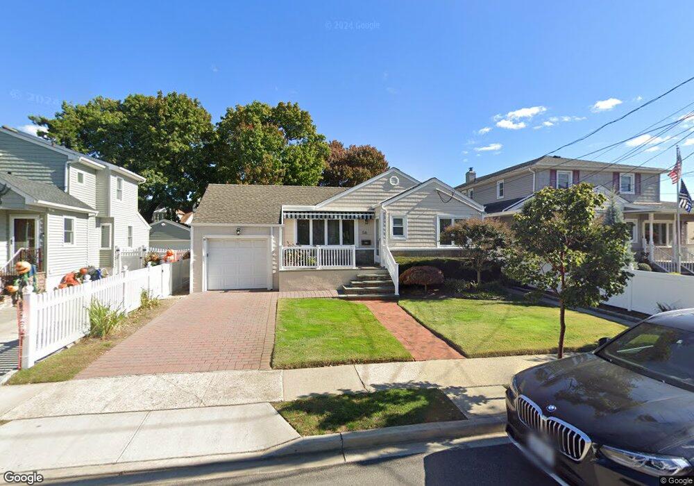 58 Fowler Ave, Lynbrook, NY 11563 - photo 1