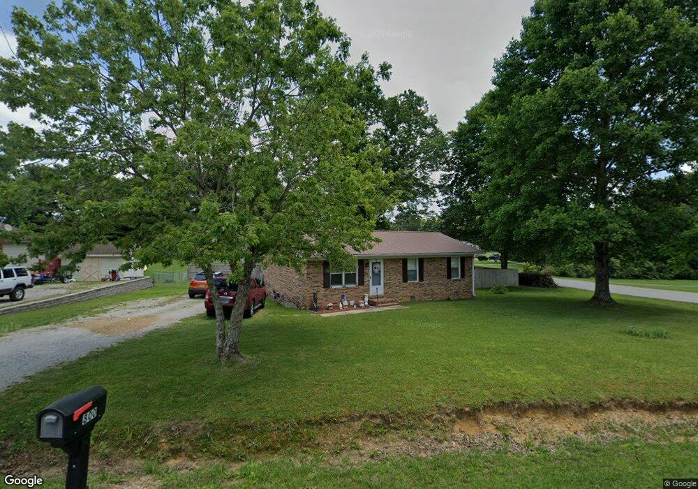800 Sedgefield Ct, Manchester, TN 37355 - photo 1