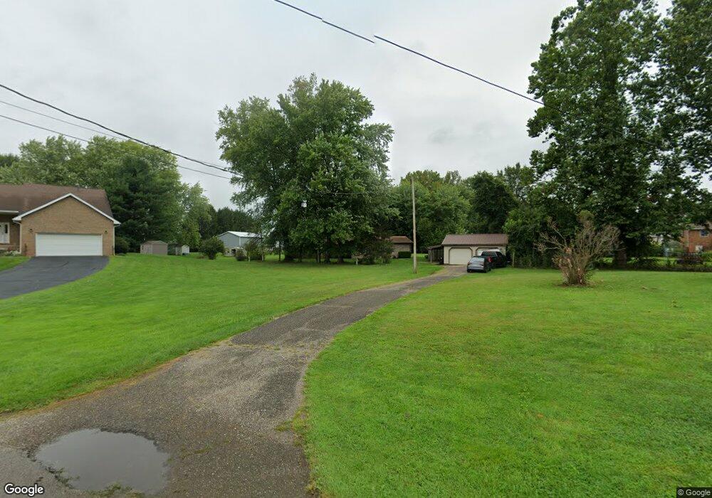 139 N Meadowlark Dr, Williamstown, WV 26187 - photo 1