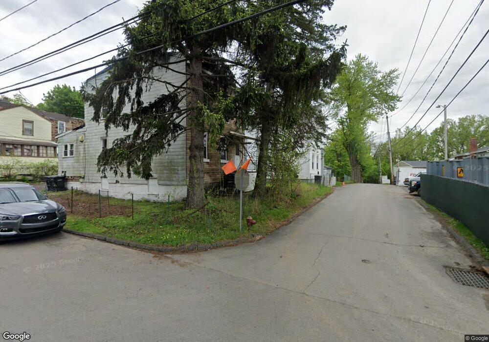 18 Hopkins St, Troy, NY 12180 - photo 1