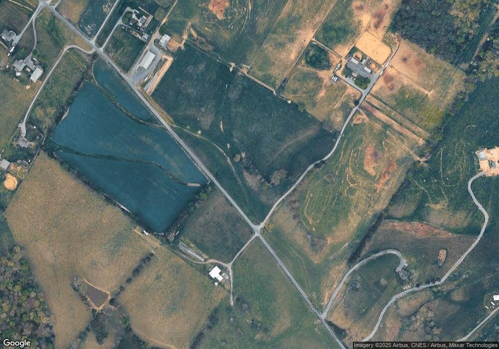 302 Bailey Rd, Fort Defiance, VA 24437 - photo 1