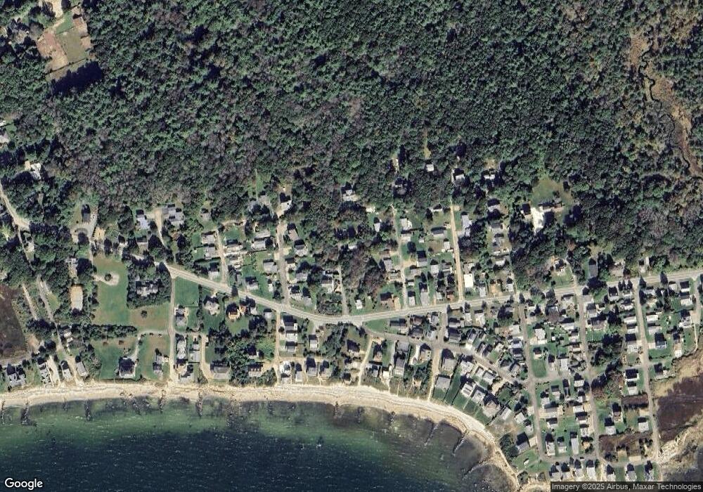 10 Bay St, Mattapoisett, MA 02739 - photo 1