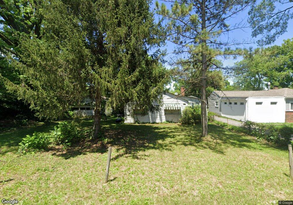 4523 Blyth Rd, Columbus, OH 43224 - photo 1