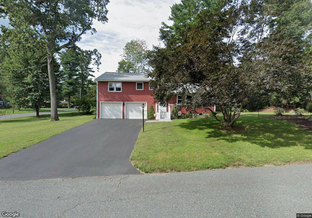 8 Sparrow Ln, Holliston, MA 01746 - photo 1