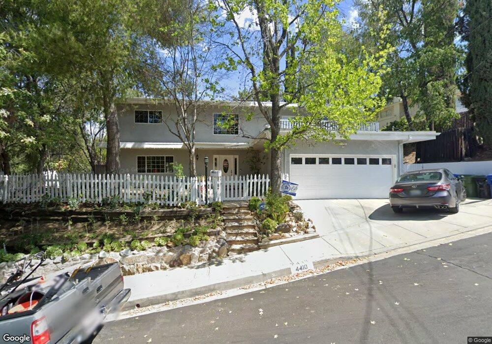 4410 Pampas Rd, Woodland Hills, CA 91364 - photo 1