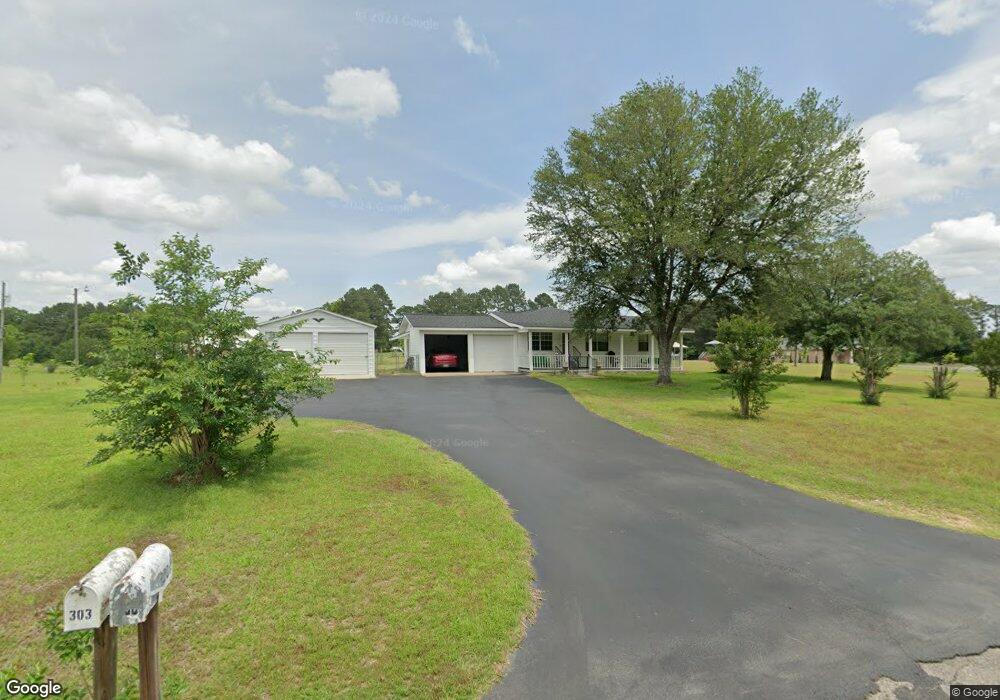 300 Lebanon Rd, Laurel, MS 39443 - photo 1
