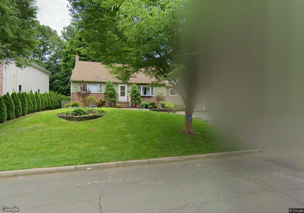 276 Buttonwood Dr, Paramus, NJ 07652 - photo 1