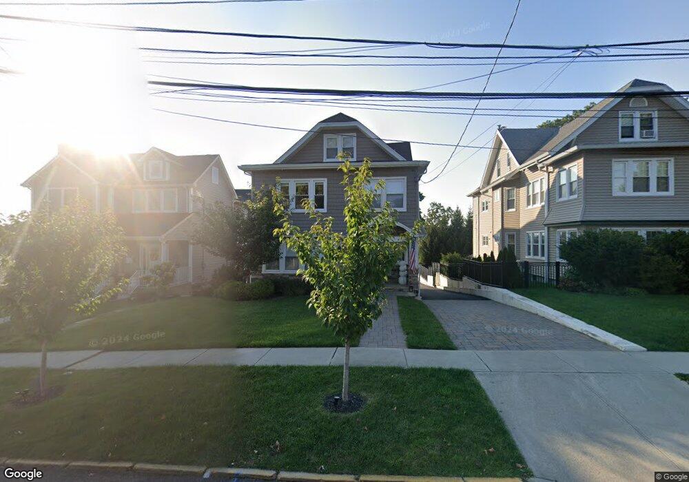 314 Ridge Rd unit 1, Rutherford, NJ 07070 - photo 1