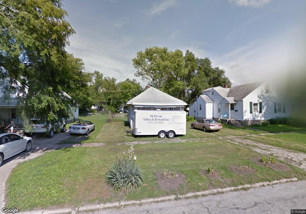 804 N 12th St, Mattoon, IL 61938 - photo 1