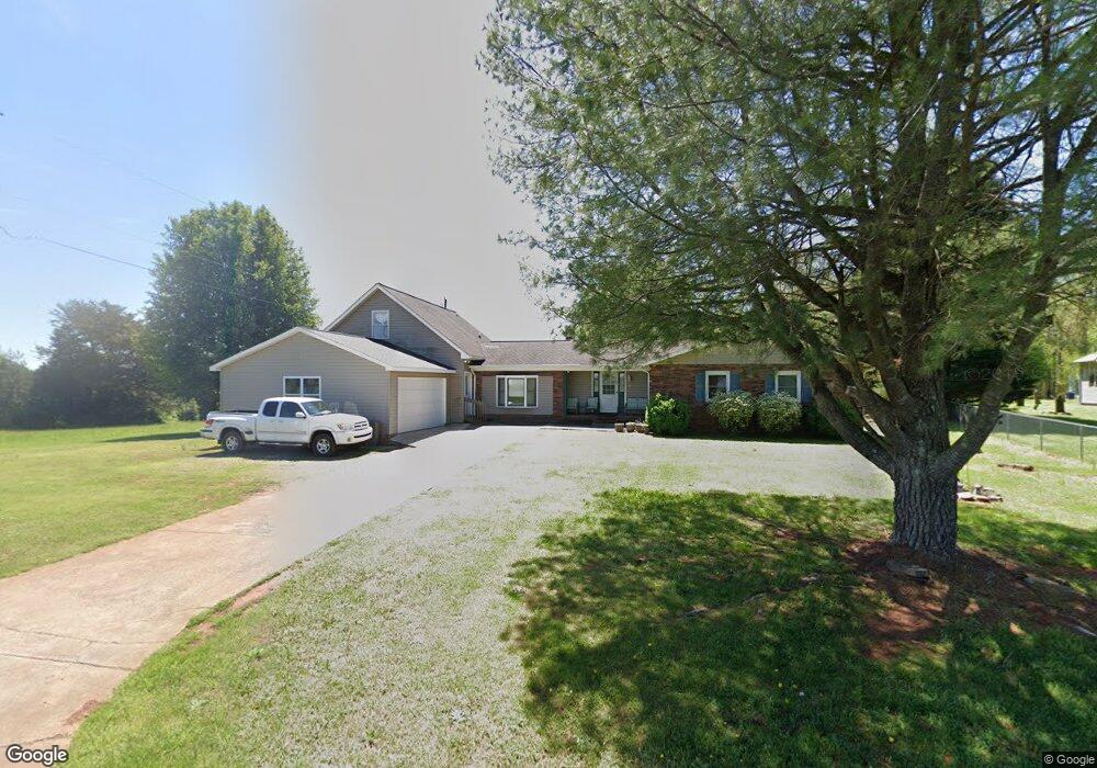 333 Trinity Rd, Statesville, NC 28625 - photo 1