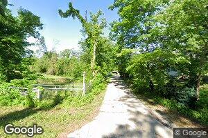2422 26th St NW, Cedar Rapids, IA 52405