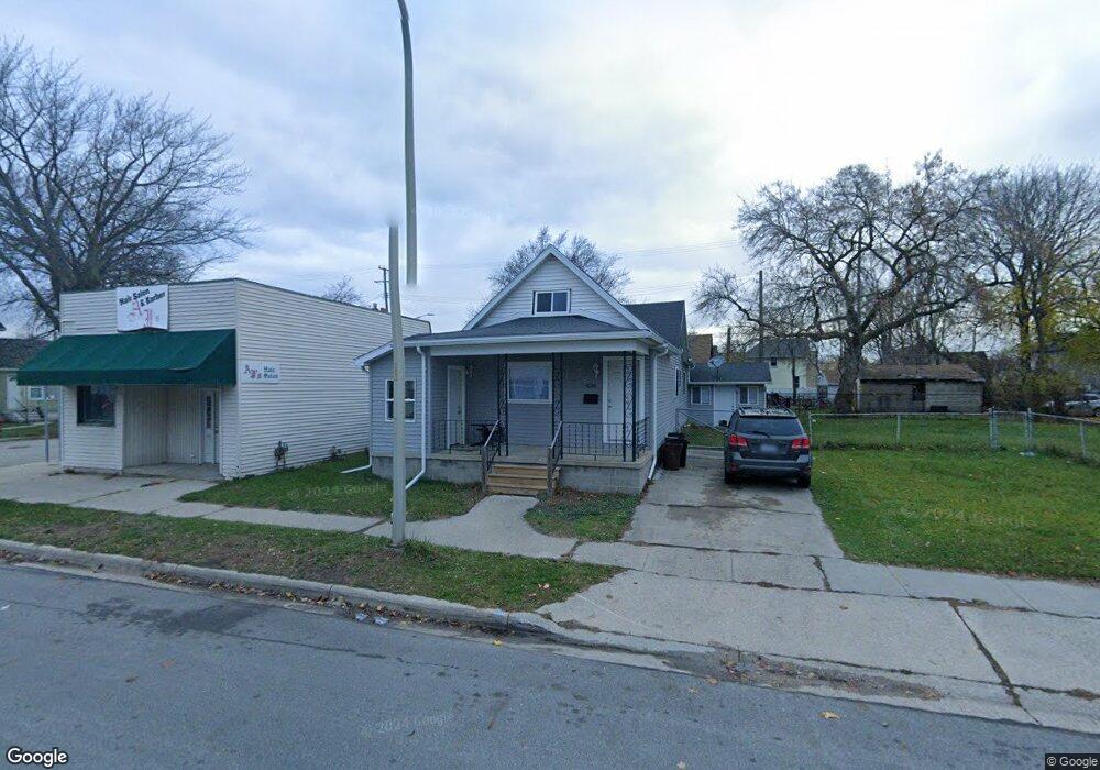 835 Griswold St, Port Huron, MI 48060 - photo 1