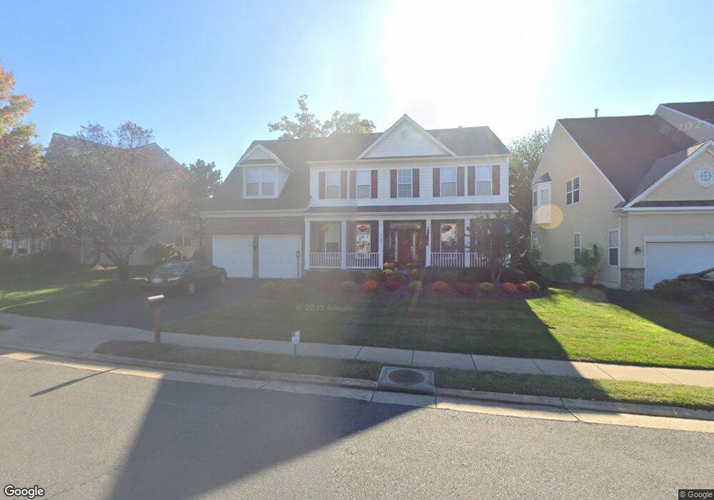 4968 Marshall Crown Rd, Centreville, VA 20120 - photo 1