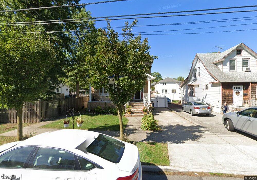 231 Rathbun Ave, Staten Island, NY 10312 - photo 1