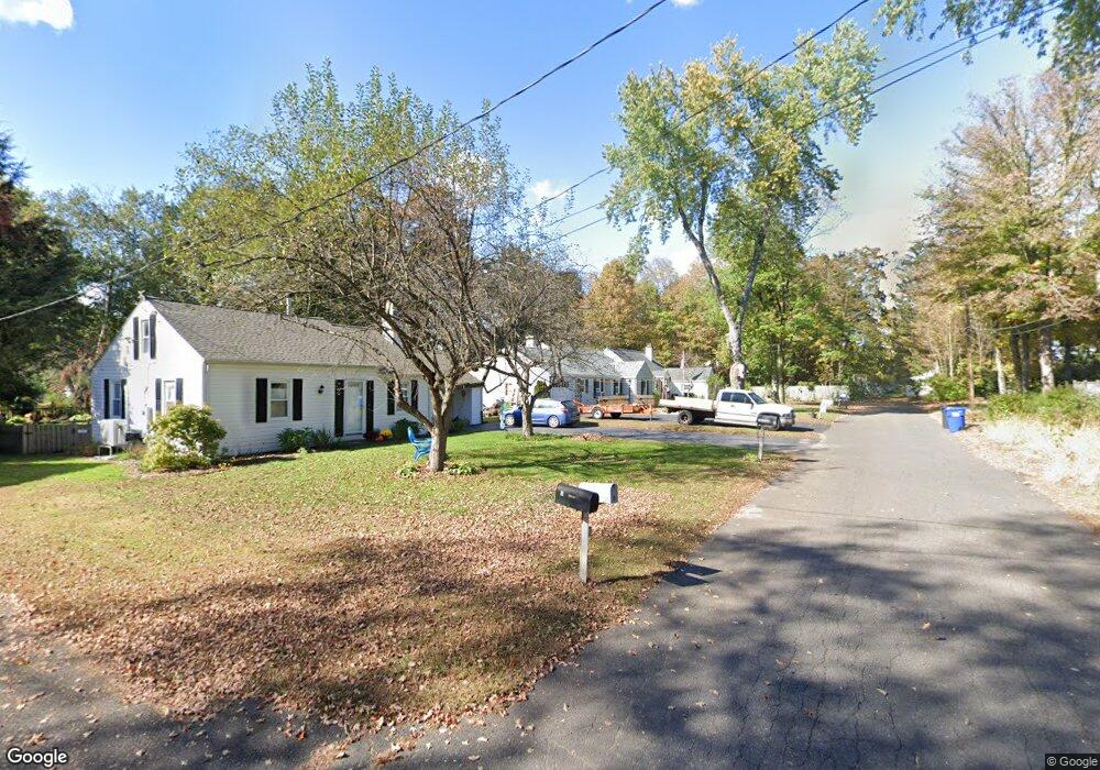 9 Robert St, Somers, CT 06071 - photo 1