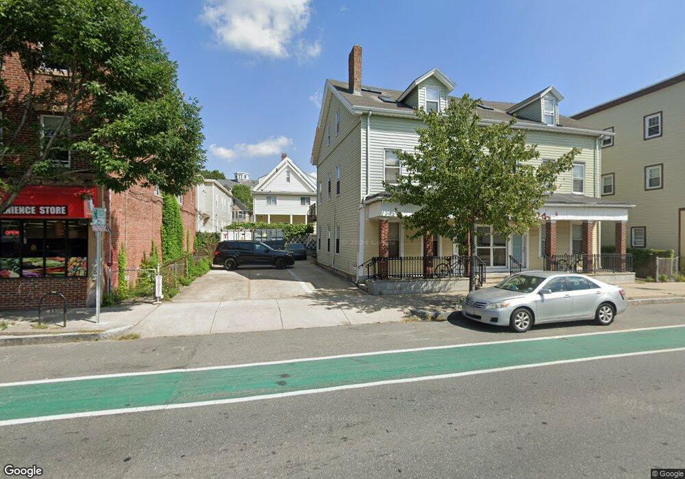 573 Somerville Ave unit 2, Somerville, MA 02143 - photo 1